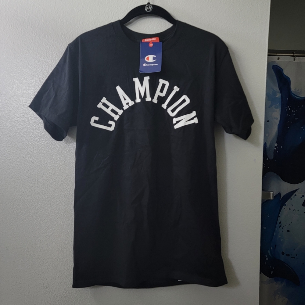 Champion Unisex T-shirt.